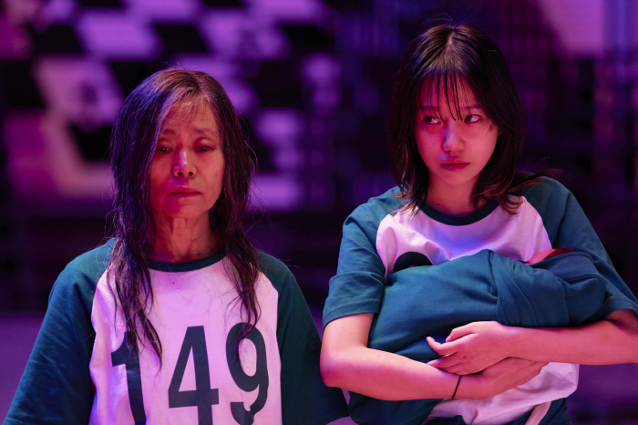 [공식] 전세계 가장 인기있는 시리즈 증명..'오징어 게임3', 공개 3…
