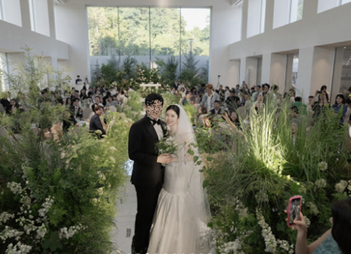 '故서세원 딸' 서동주, '성대한 재혼 결혼식' 소감 "잘 살기 위해 최…