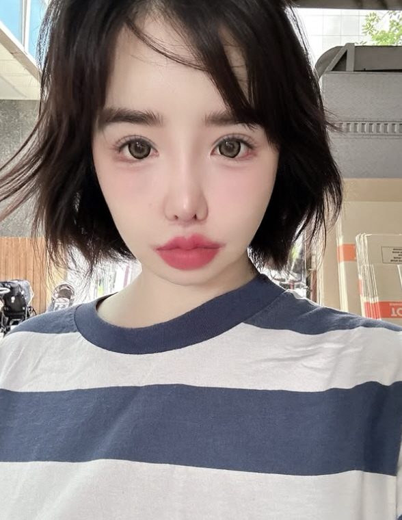박봄, 2NE1 복귀…'딱 걸린' 필터 안써도 예쁘기만 하네[SCin스타…