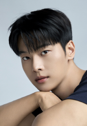 ‘노무사 노무진’ 차학연 “소지섭 선배 멋져…‘광장’ 보고 장르물 도전 욕심 생겨”