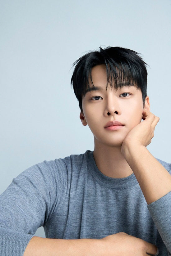 ‘노무사 노무진’ 차학연 “‘무진스’ 케미 만점…정경호는 ‘1등 선배’이…