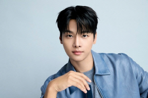 ‘노무사 노무진’ 차학연 “‘케데헌’ 한복 동양풍, 빅스(VIXX) 안 떠올릴 수 없더라”