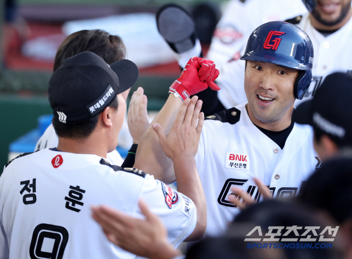 새 'LG 킬러' 탄생이요. 158km 감보아 6.2이닝 무실점 6연승+…