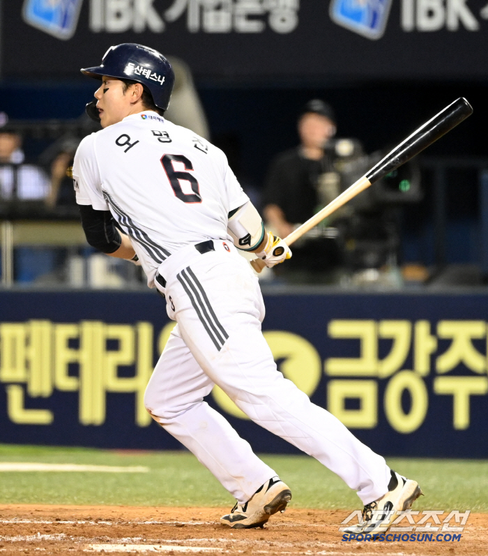 [포토] 오명진, 2타점 적시타 폭발
