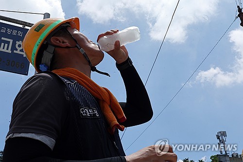 [내일날씨] 덥다 더워…낮 최고 37도 폭염 계속