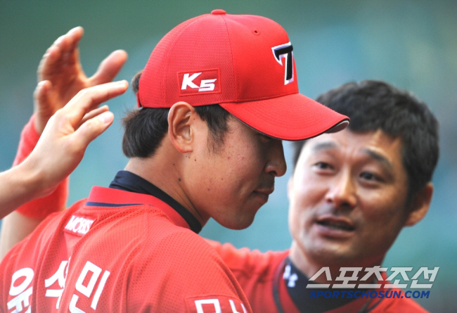 '예능에 뒤집어진 한국 야구' 이종범 혼자 욕 먹을 일이 아니다, "감독…
