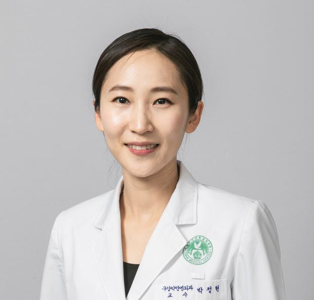 "골다공증 약물 투여 중단 길수록 '턱뼈 괴사증' 발생 위험 감소"