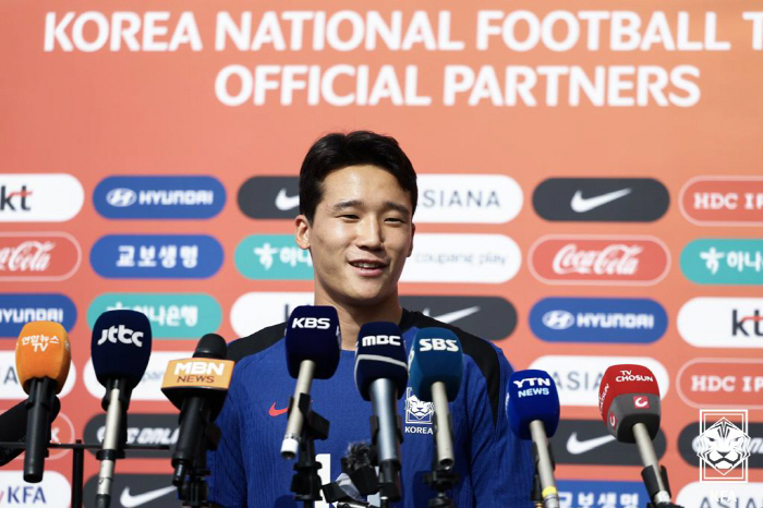 [현장에서]'동아시안컵으로 본격 WC 준비!'...'전쟁 선포' 홍명보 …