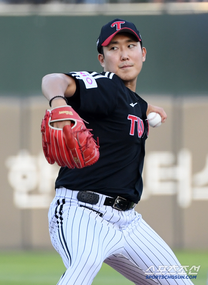 '롯데 드디어 공동 2위 등극. 1위 보인다' 이민석 6.2이닝 무실점 …