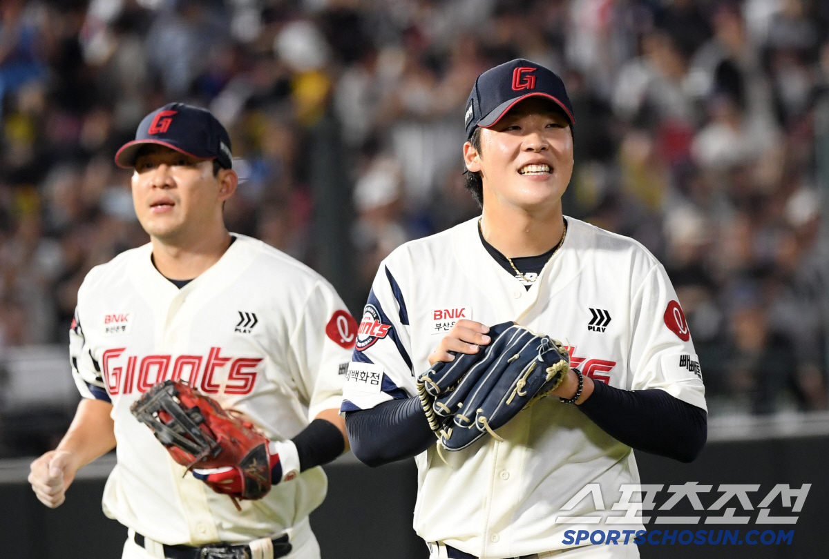 '롯데 공동 2위 도약' 인생투 펼친 이민석...승리보다 값진 눈부신 성…