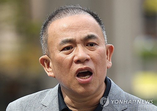 경찰, '홍준표, 명태균에 복당 부탁 발언' 남상권 변호사 소환