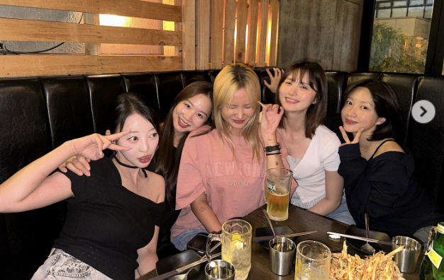 EXID, 30대 걸그룹의 화끈 회식…“사진에서 술 냄새 나”