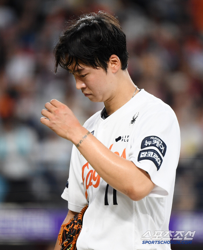'14G ERA 6.23' 해도해도 너무한 78억 FA, 사령탑 신뢰는 …