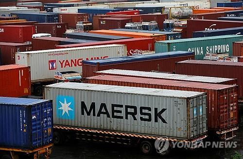 관세협상 난항 인도, WTO에 "美상품에 보복관세 부과예정" 통보