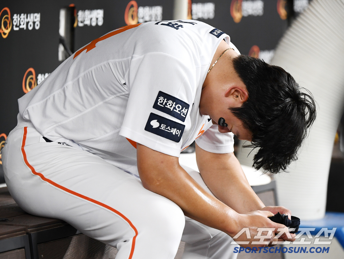 9연속 볼에 주먹 꽉 쥐었다→1이닝 2K 퍼펙트 SV…21세 클로저, 완…