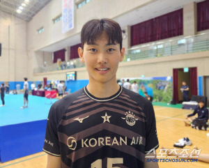 우승 세터들 사이에서 피어난 'V리그 최초 세터'…