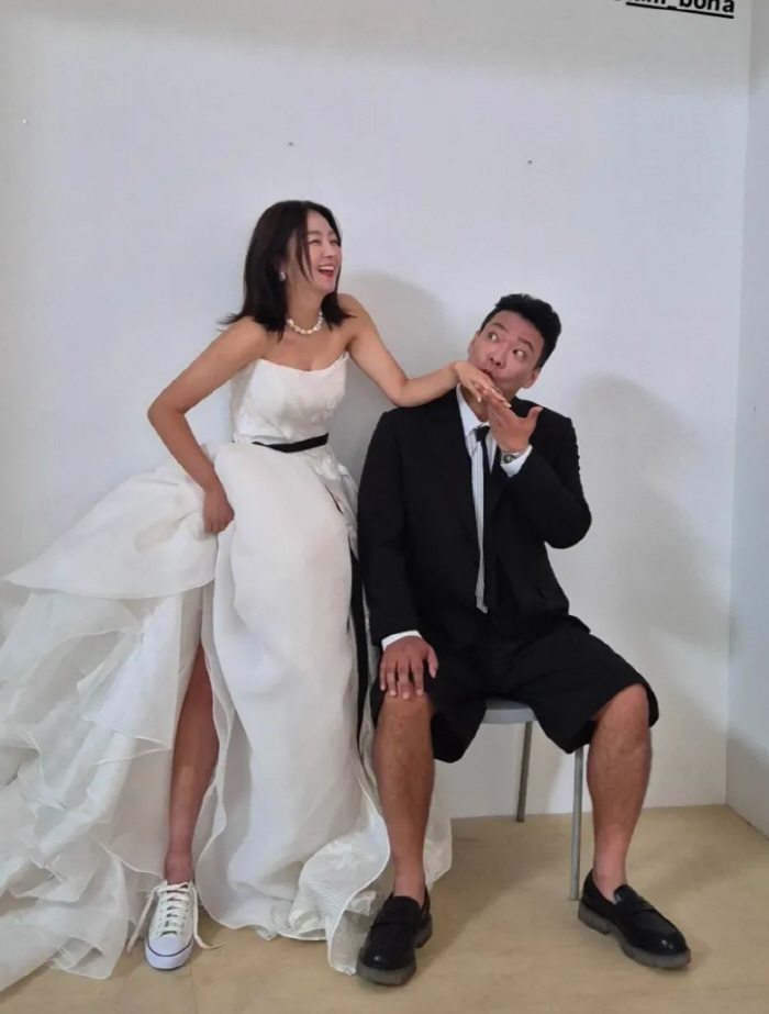 '김지혜♥' 박준형, 감탄 나오는 결혼 20주년 소감 "사랑만 해도 모자…