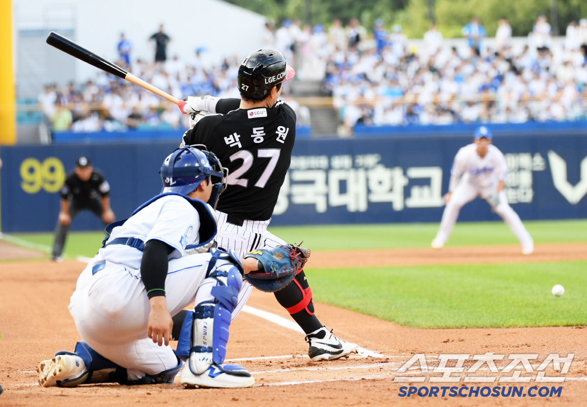 [포토] 만루 찬스 병살타 LG 박동원