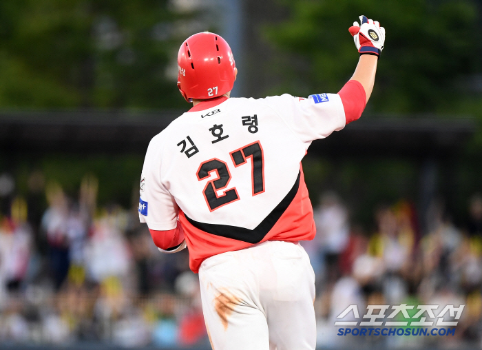 '최초-최초 김호령 대폭발' KIA, 롯데 13대0 박살…3위 확보, 단독 2위도 보인다