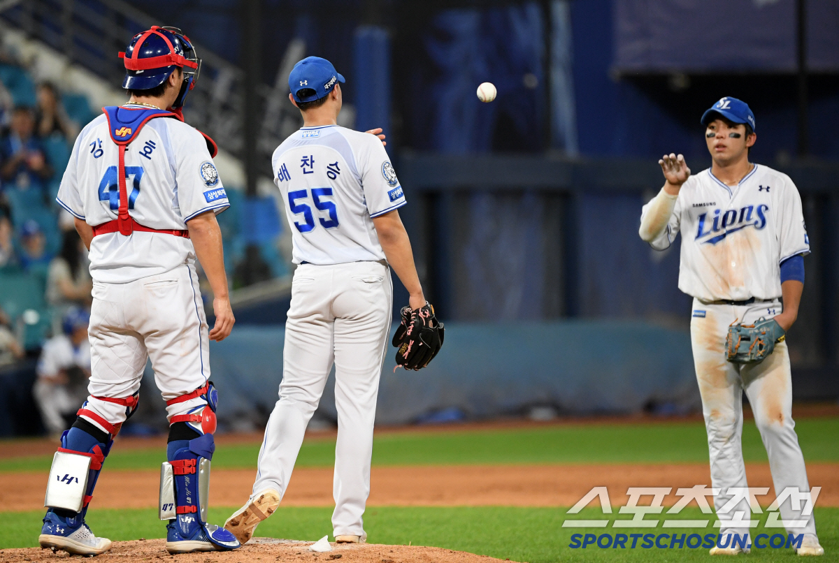 ‘154km 강속구도 무용지물’ BBBBBBBBBBB, 영점 안 잡힌 루…