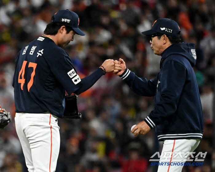 "구위는 세 손가락 안에 든다" 제구도 안정 찾았다…명품 좌완 '완벽 부…