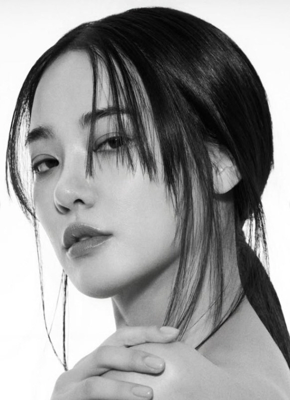 [SCin스타] 이주연, 'GD N번째 열애설' 이후 달라진 심경 변화.…