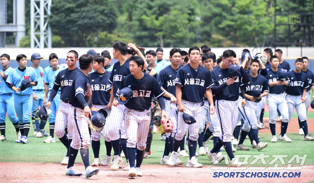 '약속의 8회' 이시원 역전 3루타 서울고, 휘문고에 7대4 역전승, 8…