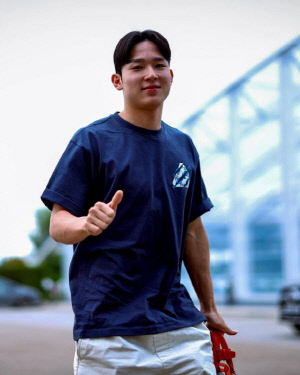 '엄지척' 양민혁, QPR 임대 마치고 토트넘 복귀! '프리시즌 합류→EPL 데뷔 도전'