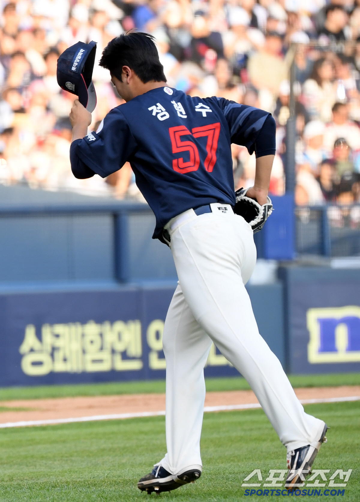 '전반기 51G' 무리였나? 아웃 하나 못잡고 만루홈런 → 5실점 쾅쾅……