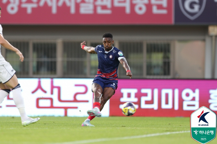 '위기팀'에서 '상위킬러'로 변신한 충북청주 숨은 비결은?…'시한부 감독…