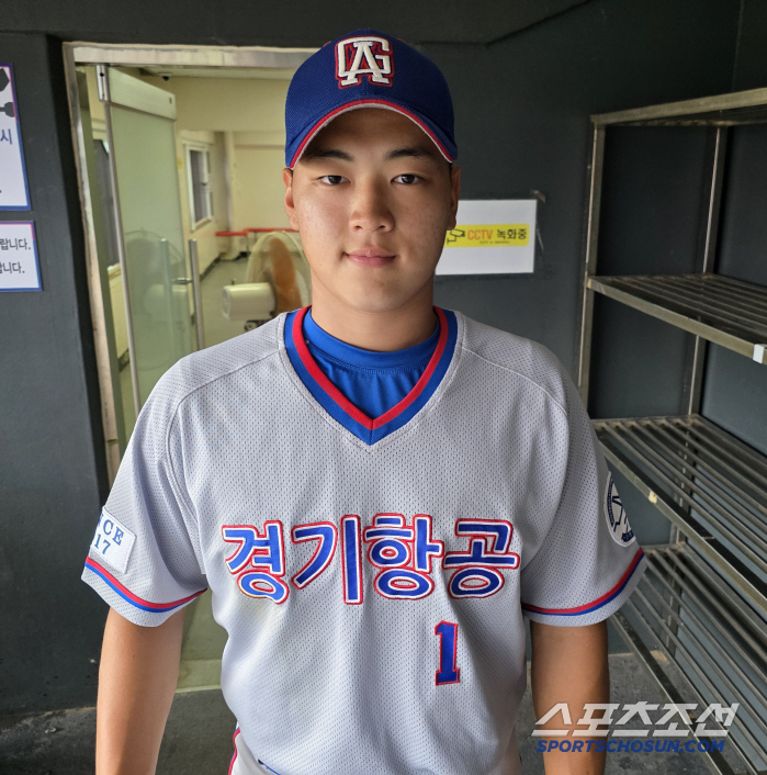 '전체 1순위 후보' 친구에 가려진 2인자, 당차게 성장한 '알짜배기' 좌완...제2의 이병헌, 이마나가가 될까