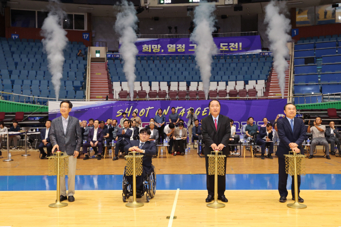 '열정과 농구공,그리고 1000명의 환호성'..."관중 없는 스포츠는 없…