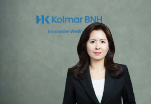 '남매싸움' 콜마비앤에이치 윤대표 