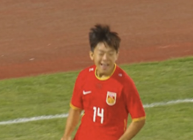 중국 축구 드디어 찬란한 미래가...韓 대표팀 무너뜨렸던 2009년생 '…