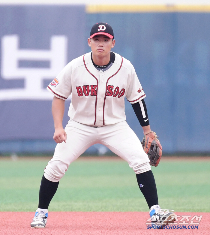 15⅓이닝 무실점 151km 쾅! 그런데 투수가 부업이라고?! → "방망…