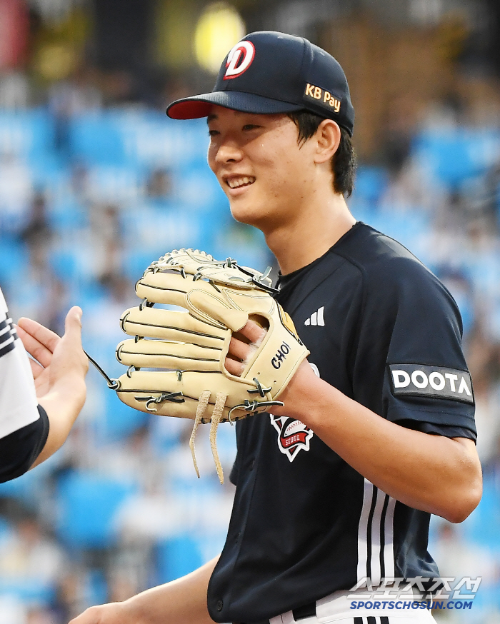 ML 28승 '예민왕'도 반성시킨 고졸신인, 이번엔 부산행 → 삼성은 당…