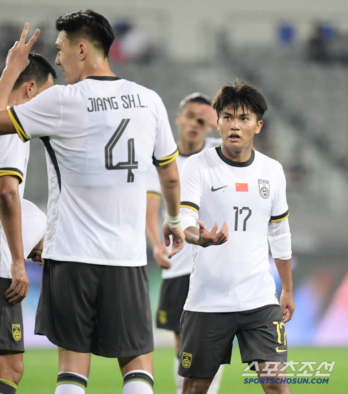 中 축구 전문가 폭발! 