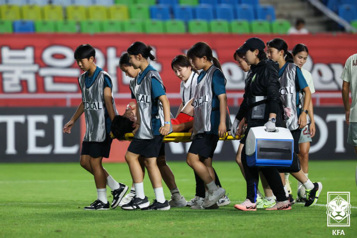 '장슬기 동점골'→'지소연 95분 원더 극장골'...경기력 압도한 한국,…