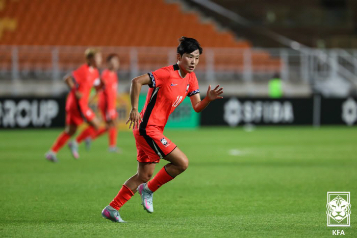 '장슬기 동점골'→'지소연 95분 원더 극장골'...경기력 압도한 한국,…