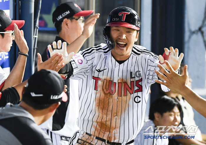 16안타 대폭발. '빠따로 이긴' 염갈량이 포수 이주헌을 칭찬한 이유 "…