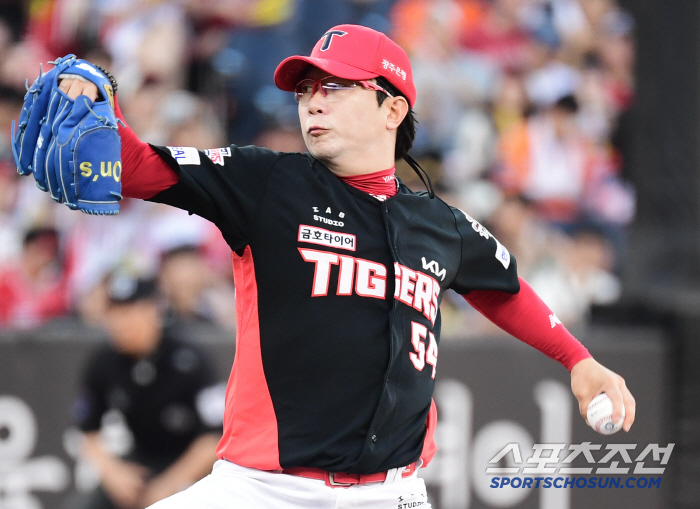 '낯선 22위' 단 한번도 못 쉬었다…현역 1위-역대 최초 대기록, KI…