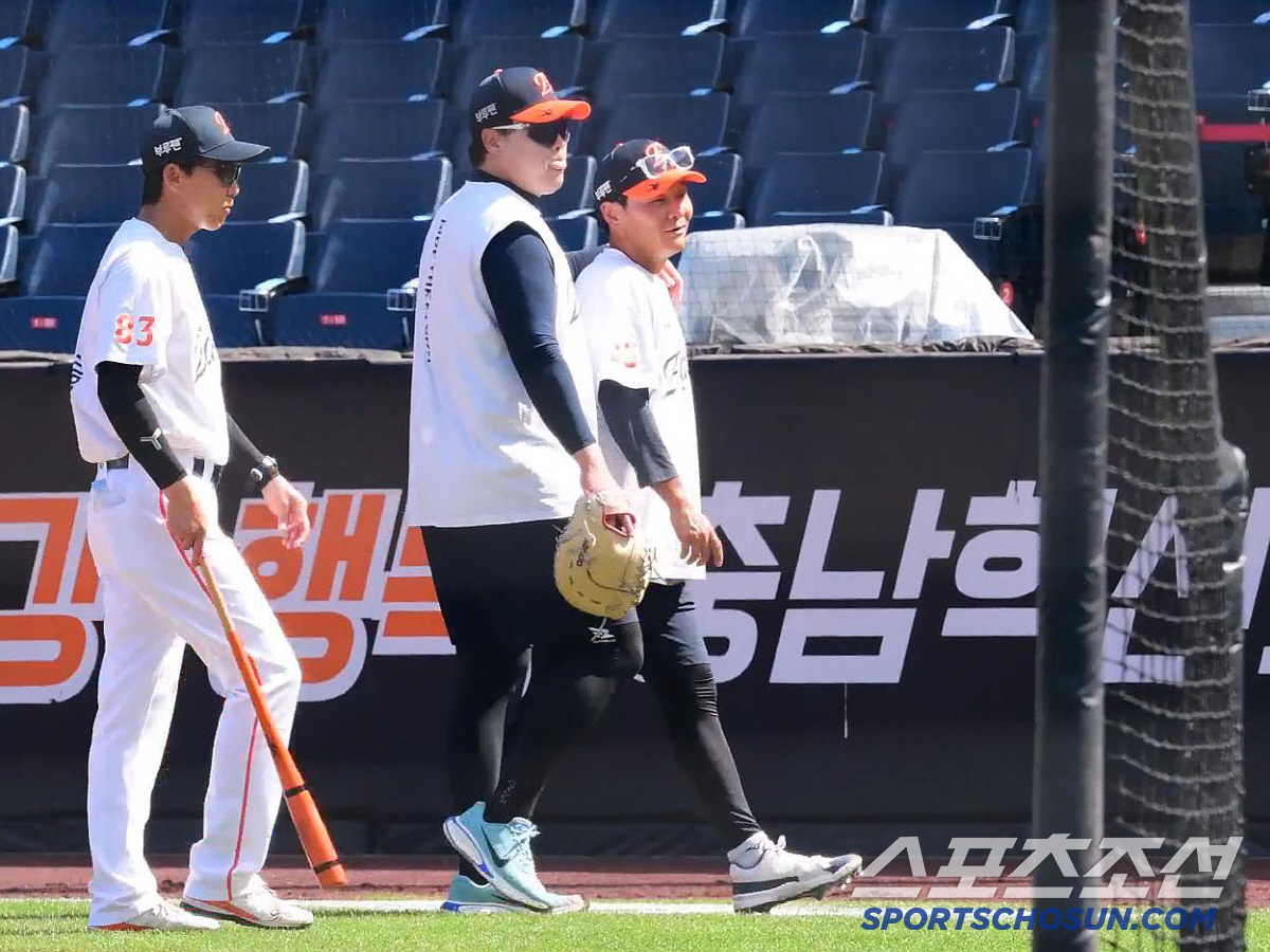 팀 잘나가는데, 갑자기 감독 얘기? 황당한 류현진 "나는 아직 선수, 계…