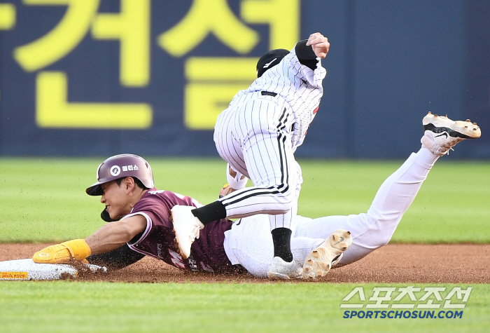 도루저지율 4.8% 포수가 2년간 이어온 34연속 도루 성공 대기록을 막…