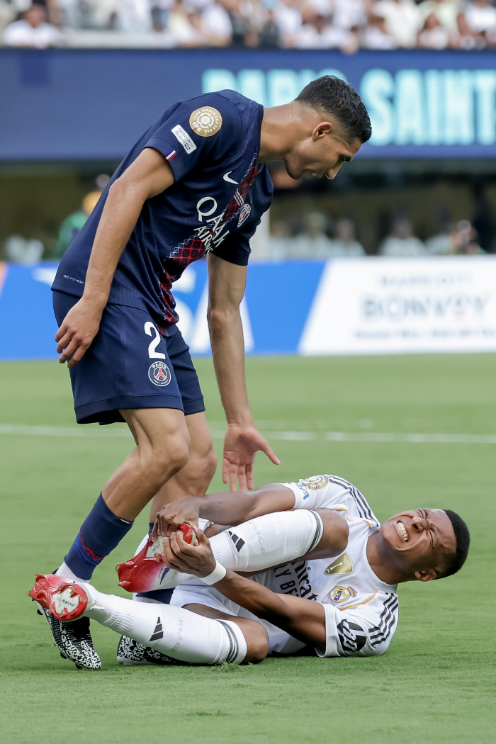 "'피날레 골 기점' 이강인 사상 첫 5관왕 보인다" PSG, 음바페 '…