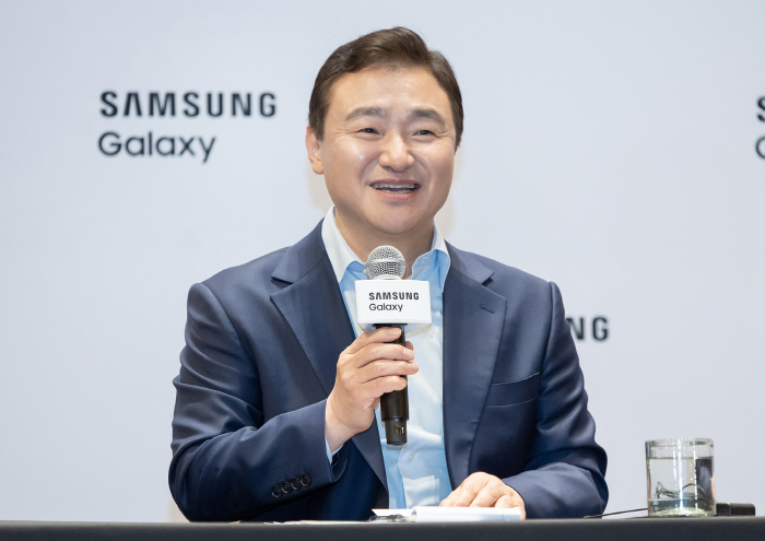 노태문 삼성전자 사장 "모바일 AI 대중화 갤럭시가 선도"