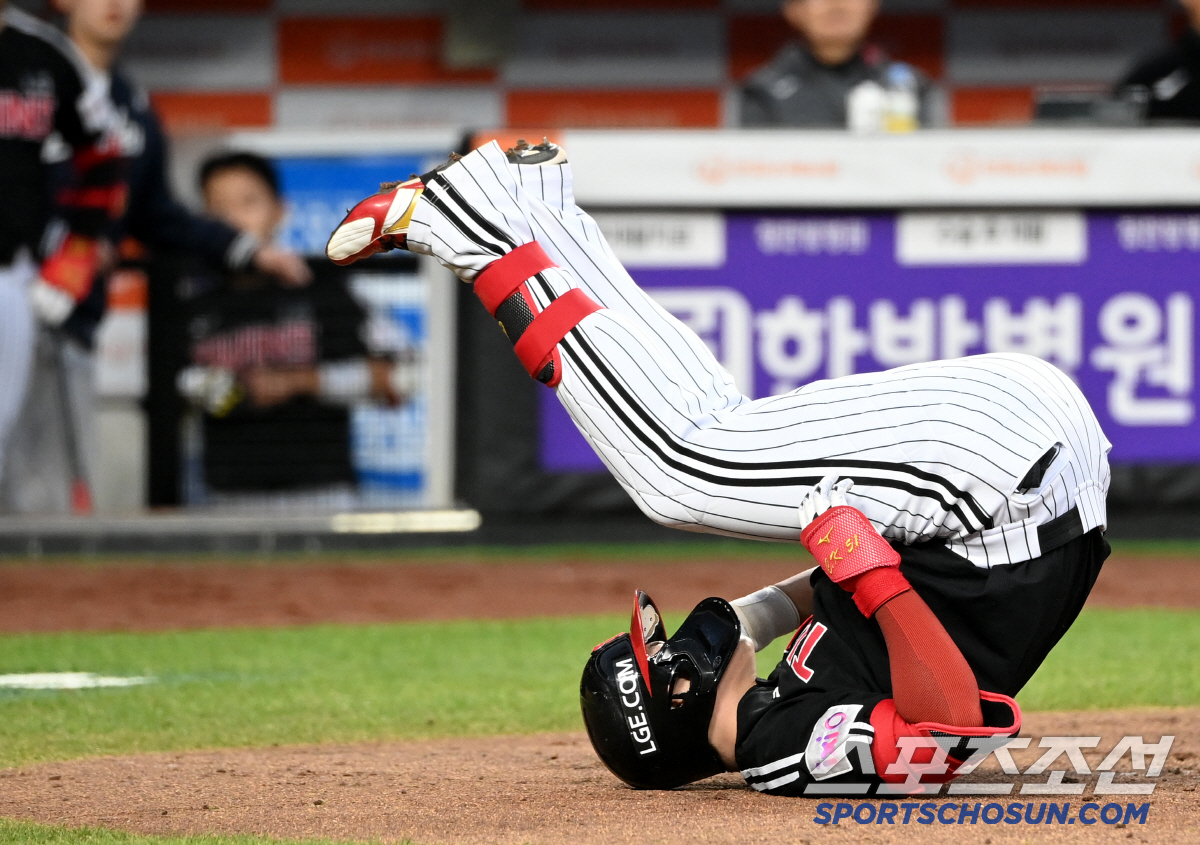 개막 7연승, 승률 8할의 '절대 1강'이었는데... 2위도 안도의 한숨…