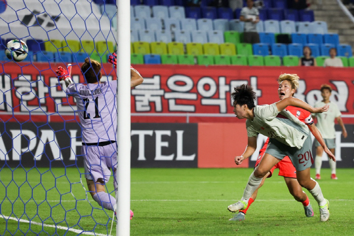 '182cm 중국판 진격의 거인', 일본 최대 경계령...알고도 못 막는…