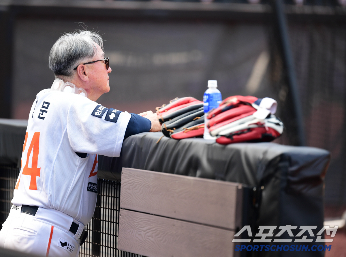 'FA 78억 사나이' 엄상백의 충격 부진, 김경문 감독도 결단 내리나 …