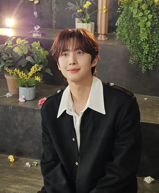 [공식] 펜타곤 후이, '뭉찬' 촬영 중 코뼈 골절상 "활동 중단"