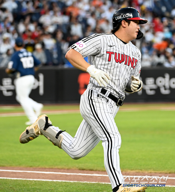 "4시간마다" 먹고 또 먹었다…이런 절실함이니, 미래를 위한 축제, 가장…